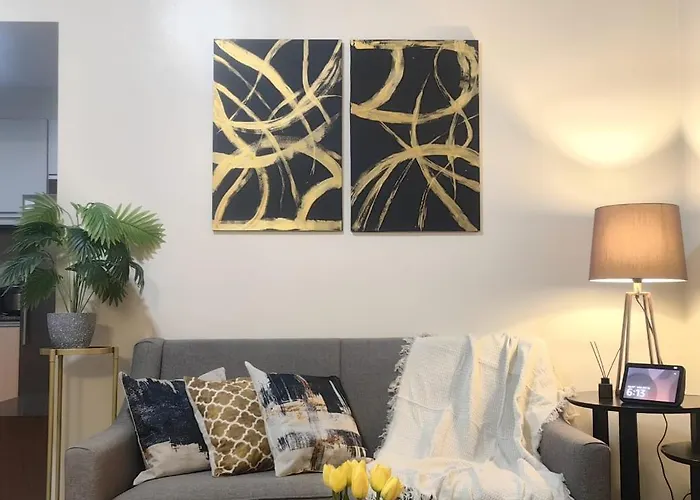 Uptown Bgc Spacious 1br Unit By Terravista - Prague Manila